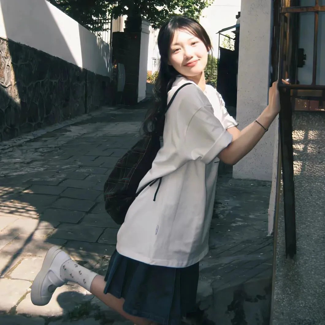 施恩得美